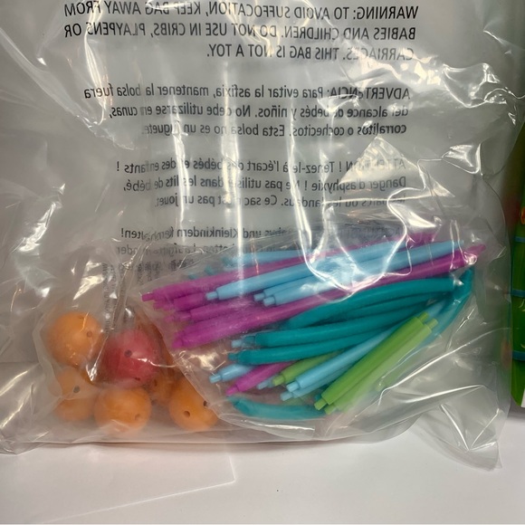 NEW IN BOX. Learning Resources Stem Explorers Geomakers 3D shaped kit for kids - Picture 6 of 13